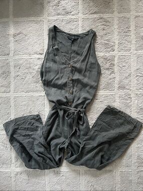 Velvet Heart Sleeveless Button-Front Jumpsuit with Waist Tie -